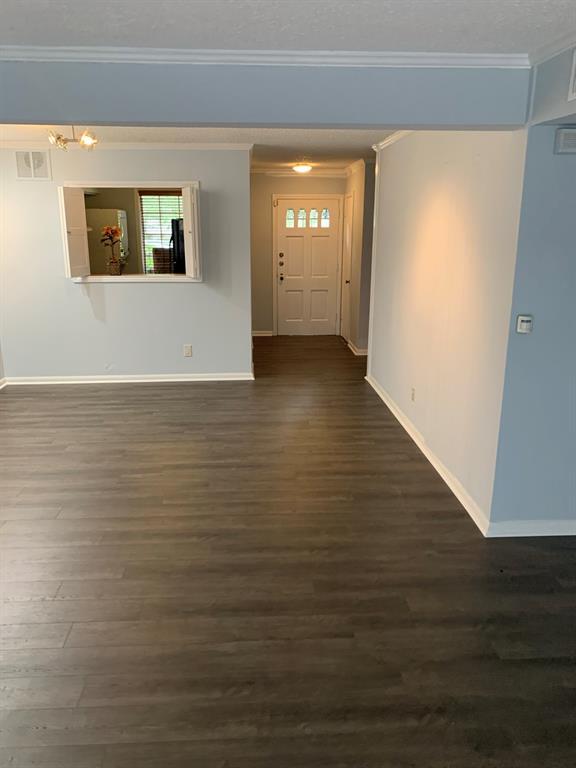 Building Photo - 811 Lovett Blvd