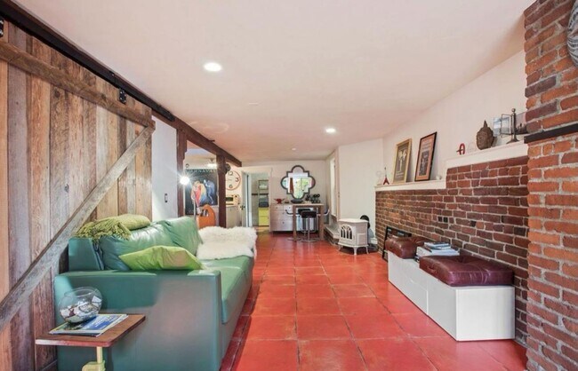 Foto del edificio - 1471 McAllister St