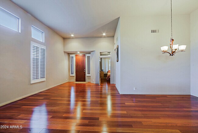 Building Photo - 7134 E Hibiscus Way