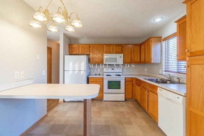 Foto del edificio - Two Springs Home, Minutes from Offutt AFB