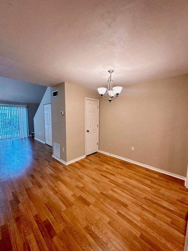 Building Photo - 2b/2bath in Plantation Villas