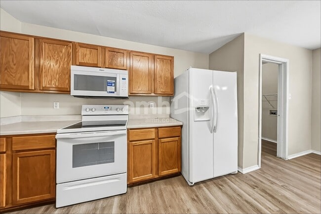Building Photo - 12647 Sunny Wonder
