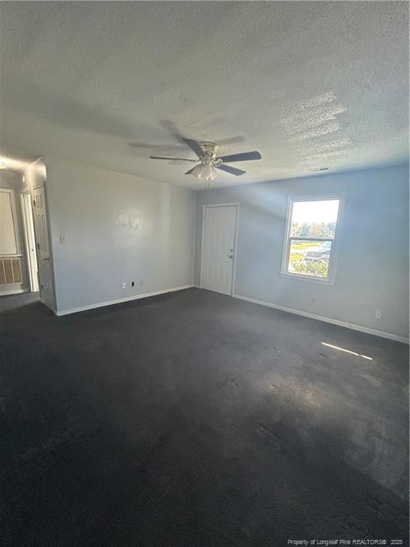 Foto del edificio - 1378 Singletree Ln