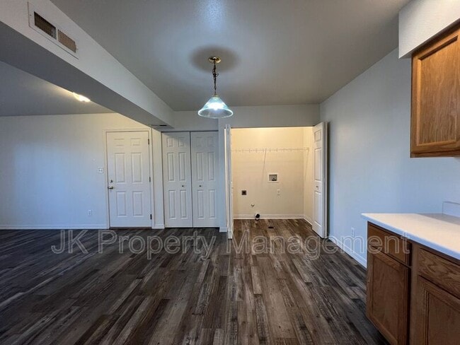 Foto del edificio - 1210 5th St S