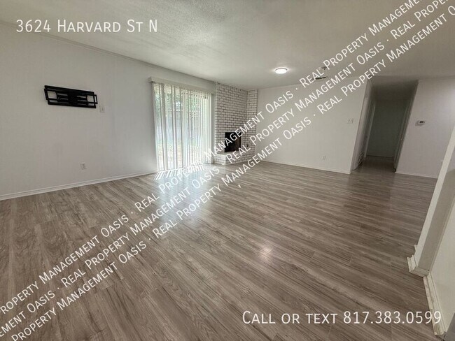 Building Photo - 3624 Harvard St N
