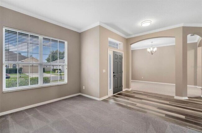 Building Photo - 2717 Treymore Dr