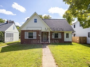Building Photo - 3511 Idlewood Ave