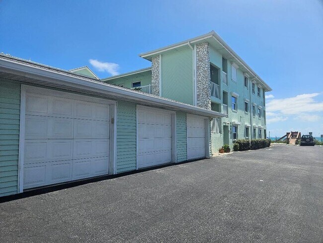 Garage - 1891 A1A Hwy
