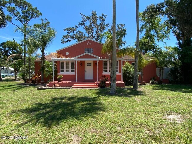 Foto del edificio - 847 Daytona Ave