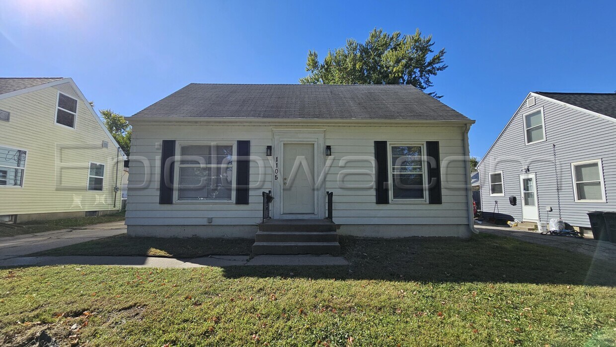 Foto principal - 1105 33rd St SE