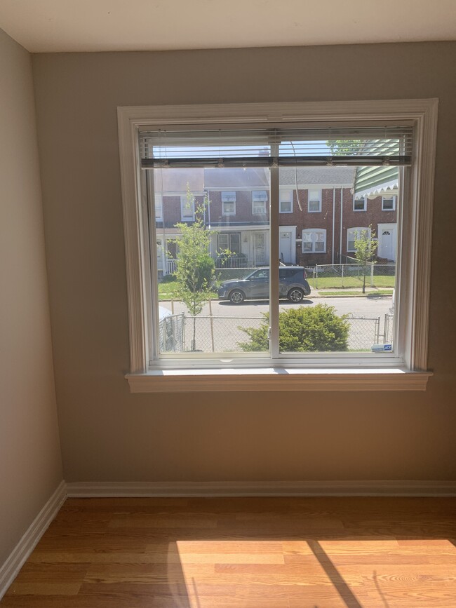 Building Photo - 3051 Ascension St