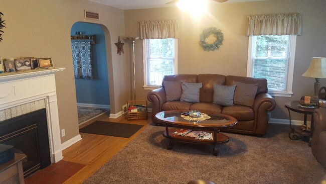 Foto del edificio - 35 Westmoreland Dr