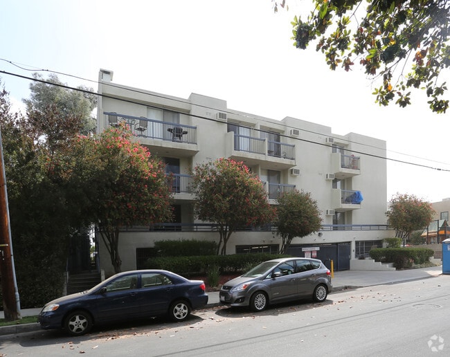 Venice Barry Apartments Rentals Los Angeles Ca Building Photo Venice Barry Apartments