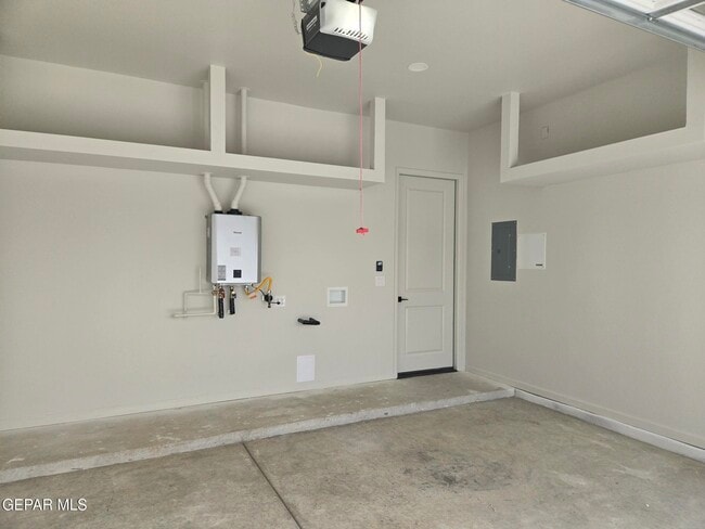 Building Photo - 13645 Keighly St