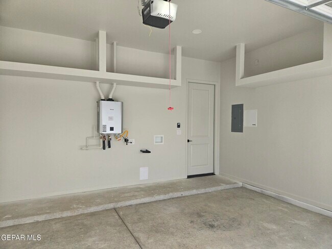 Foto del edificio - 13645 Keighly St