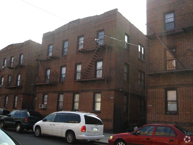 Primary Photo - 10006-10018 37th Ave