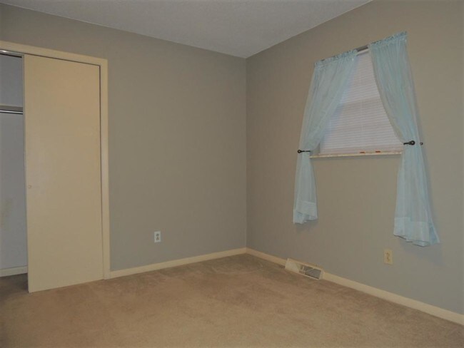 Foto del edificio - 140 Shady Grove Lane
