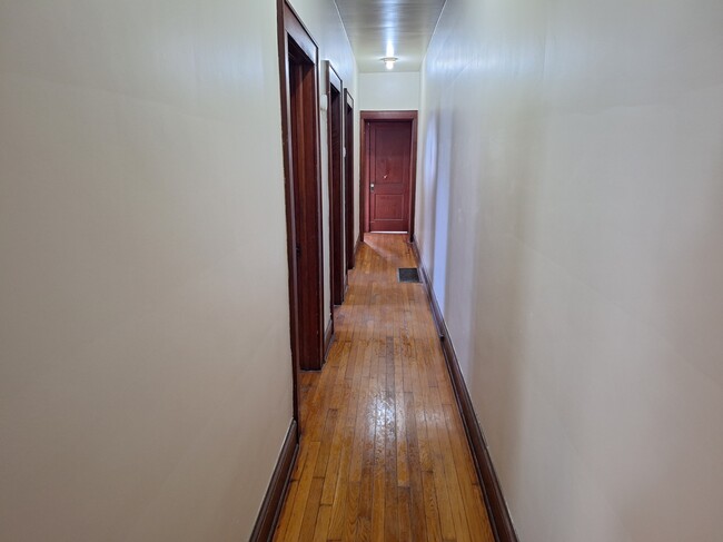 Hallway - 139 Greenbrier Ave