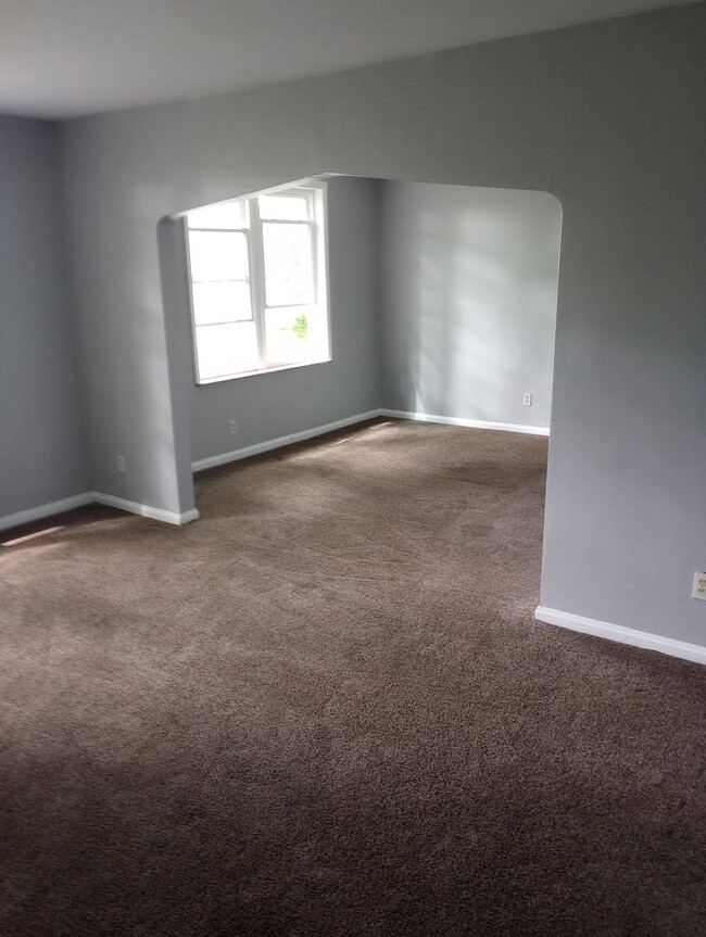 Foto del edificio - 2670 Shaffer Ave
