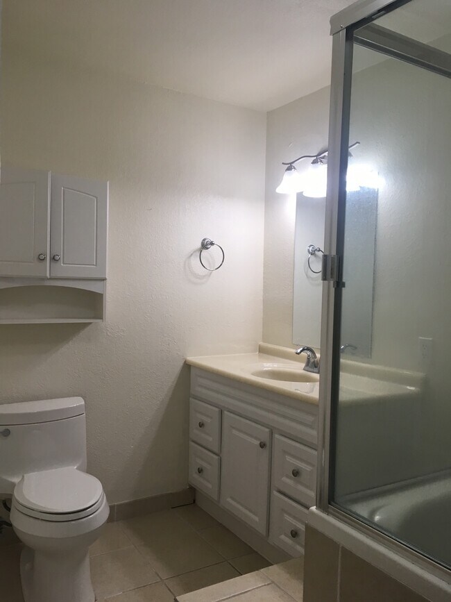 Building Photo - SPECTACULAR KANEOHE BAY VIEWS