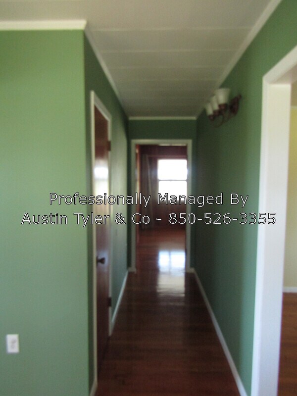 Building Photo - 5065 Willis Rd