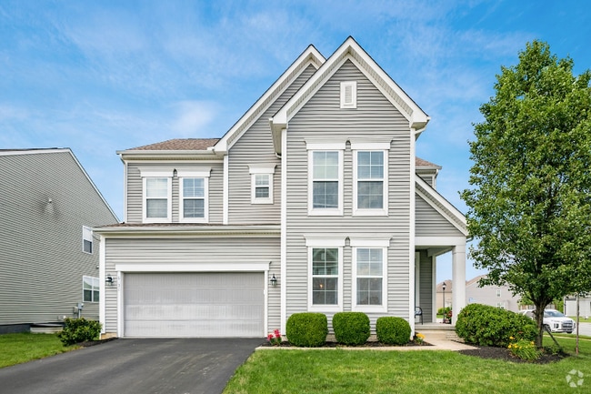Building Photo - 6138 Longwood Dr