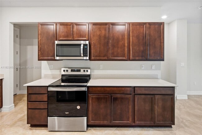 Building Photo - 4488 Appleton Cir E