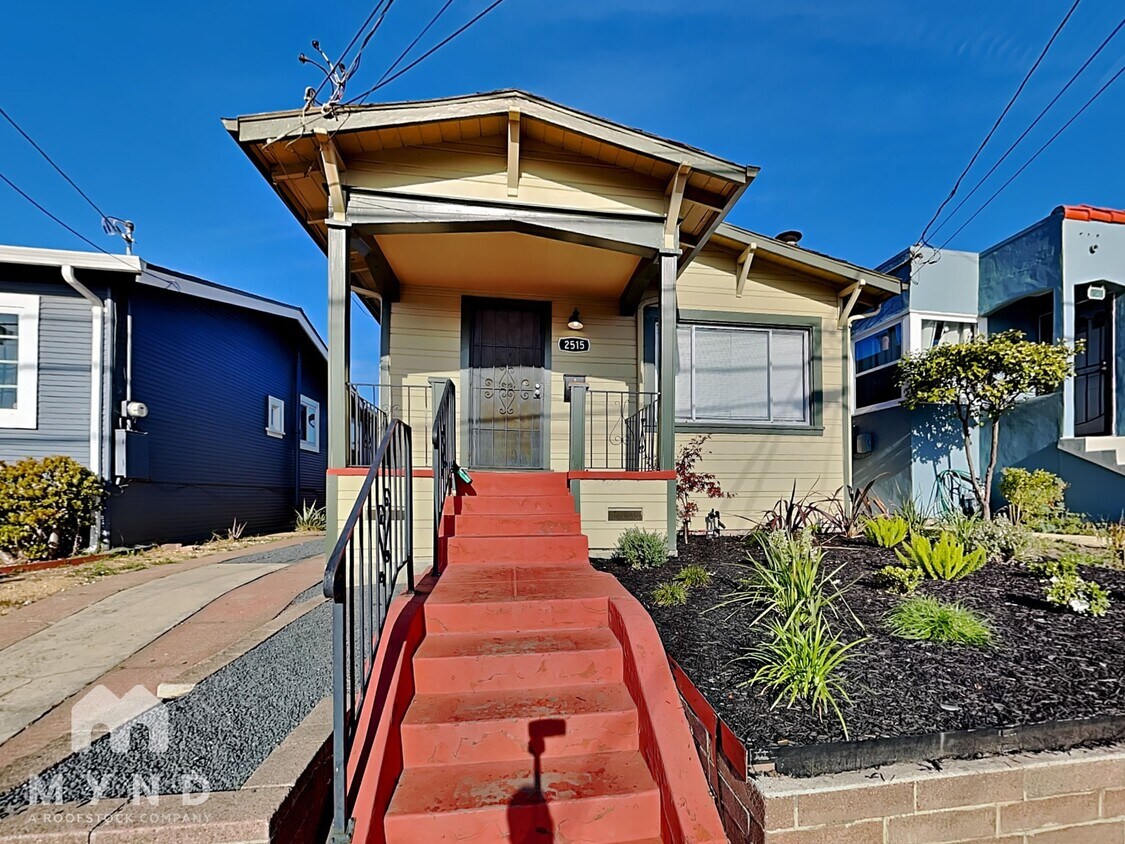 Foto principal - 2515 64th Ave