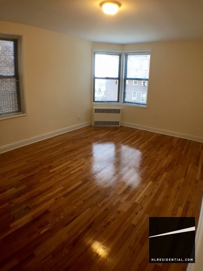 Foto del edificio - 5301 32nd Ave