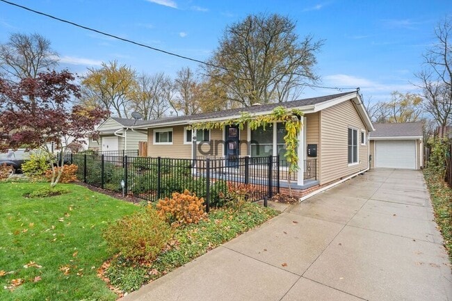 Foto del edificio - 268 Edgewood Dr