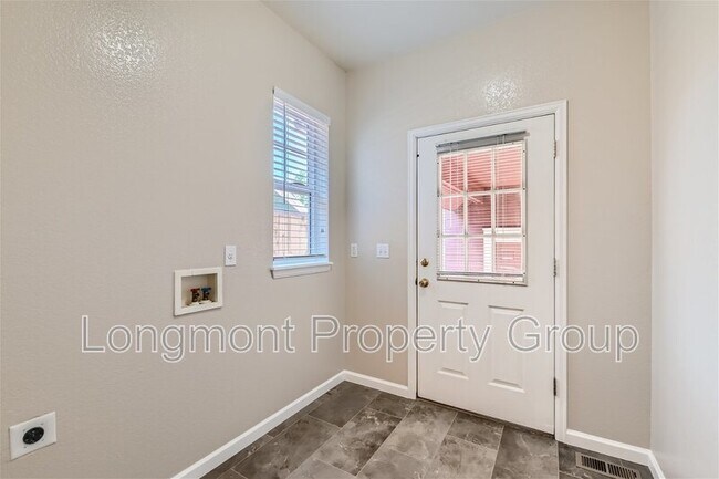 Foto del edificio - 5138 Mt St Vrain Ave