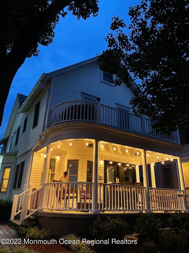 Foto del edificio - 73 Cookman Ave