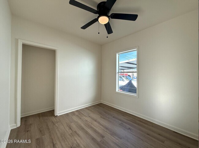 Building Photo - 801 Cleveland St