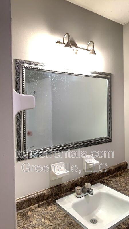 Foto del edificio - 366 Ammons Rd
