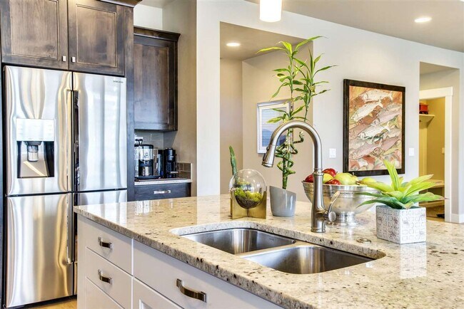 Foto del edificio - Beautiful 3 bed, 2 bath home in SpurWing G...