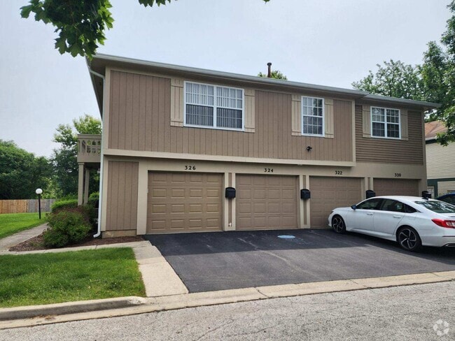 Front (second entire floor) with driveway parking - 326 Plumwood Ln