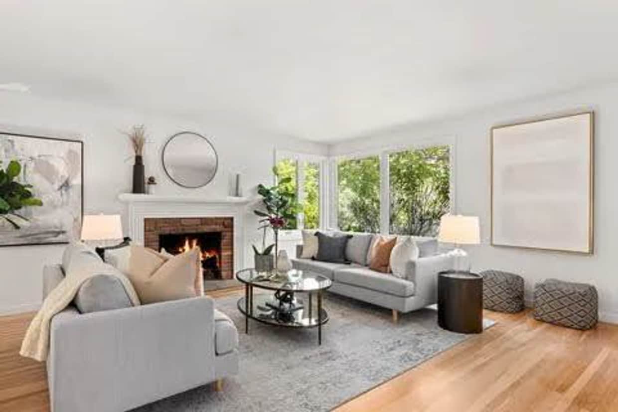 Primary Photo - Charming 3bd/3bth Mid Century Home in Lark...