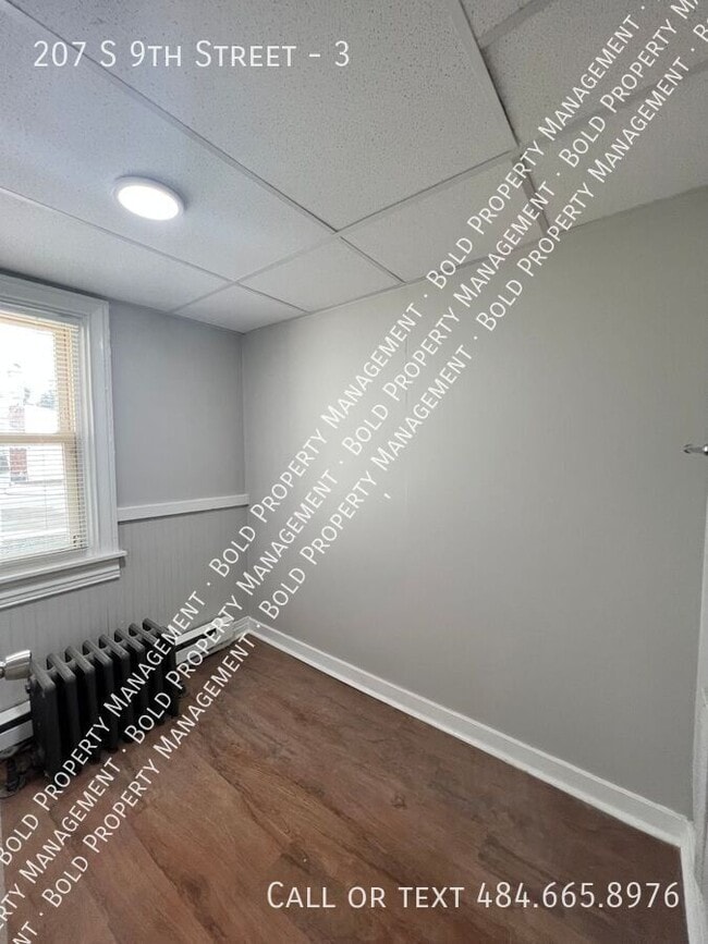 Foto del edificio - 207 S 9th St