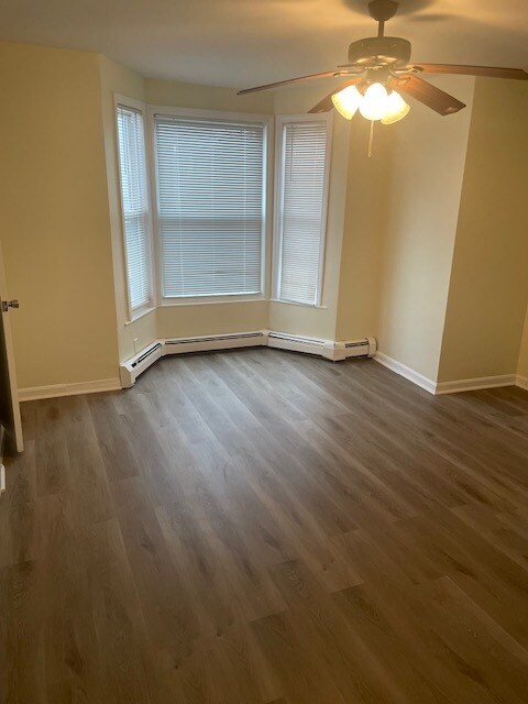 Foto del edificio - 1002 Atwells Ave