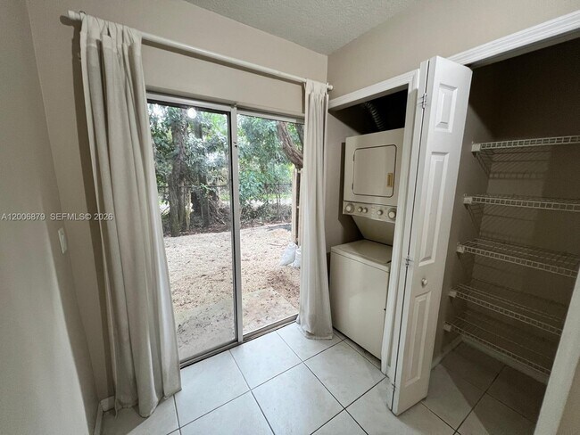 Foto del edificio - 1250 SE 31st Ct