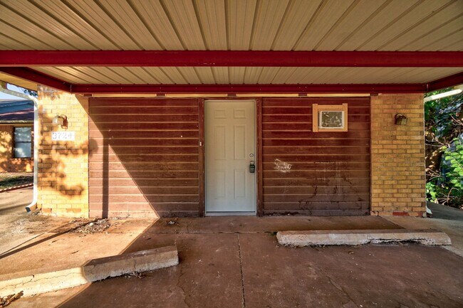 Foto del edificio - 3 bed 2 bath home!