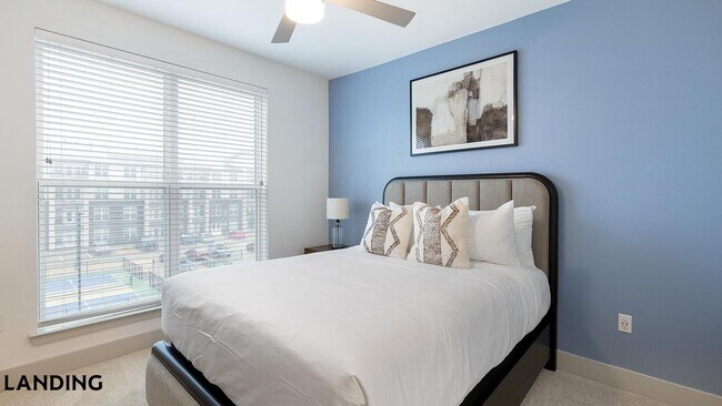 Foto del edificio - 4401 Bunker Hill Rd