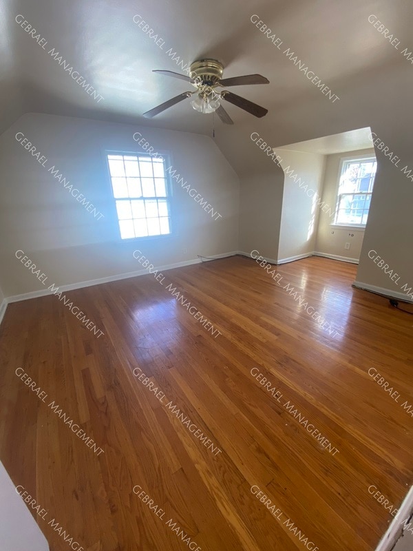 Building Photo - 2729 Thomas St