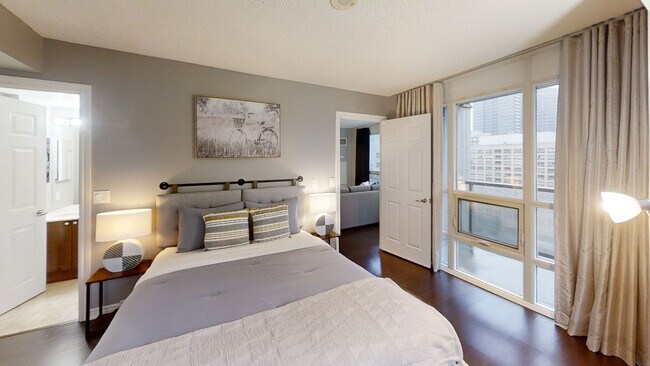 Photo du bâtiment - 763 Bay St.