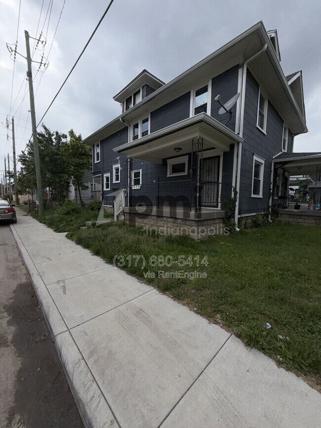 Foto del edificio - 3502 N Kenwood Ave