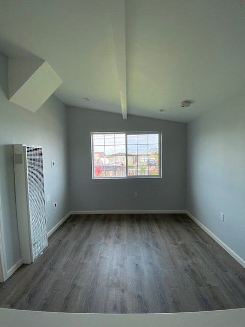 Building Photo - 1351 Camellia Dr