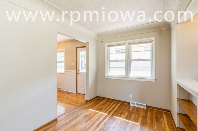 Foto del edificio - WELCOME HOME!! 3 Bedroom, 1 Bath Home in Des Moines