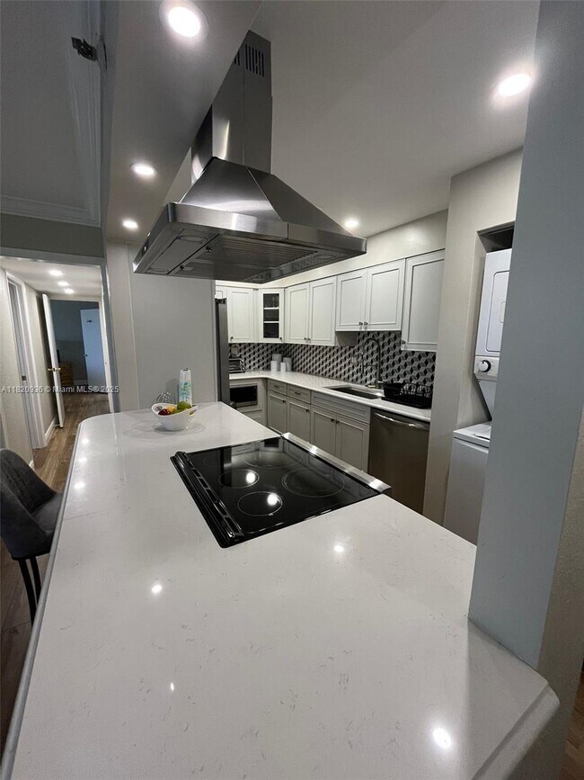 Foto del edificio - 1700 NW N River Dr