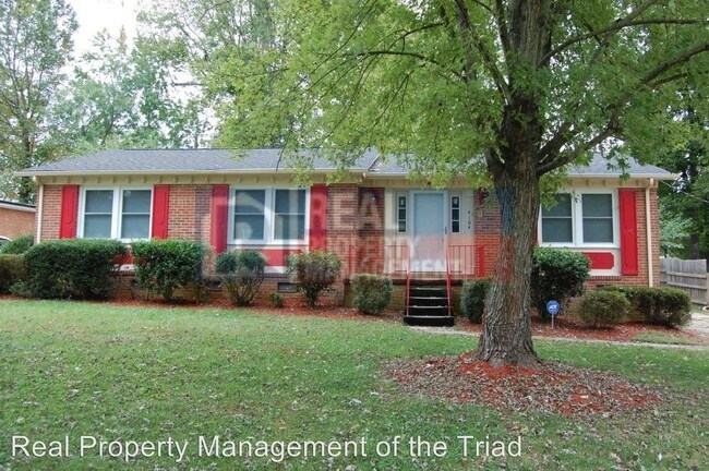 Building Photo - 3 br, 1.5 bath House - 4104 Lord Jeff Drive