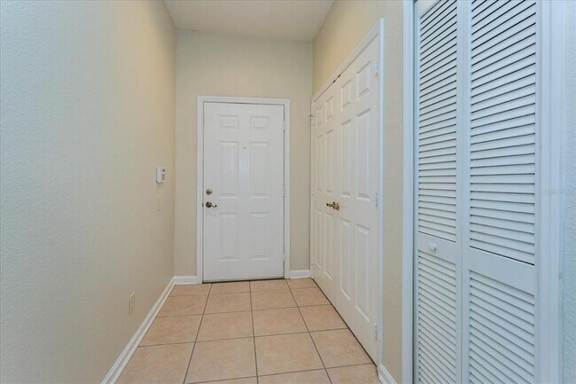 Foto del edificio - 586 Brantley Terrace Way